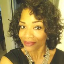 Dee Hobbs (deastrah)