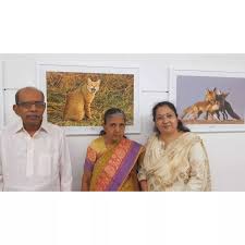 What starts well ends well. The most important moment for me at the  Wildlife Exhibition was when my dearest parents and my beloved wife visited  the show, saw my work along with