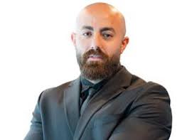 Find the top real estate agents in الإمارات