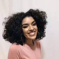 Debbie Berrios's Instagram, Twitter & Facebook