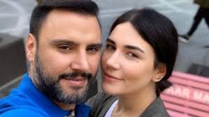 Aslıhan doğan ile el ele yakalandı. Aslihan Dogan Turan Eski Formuna Kavustu Magazin Haberleri