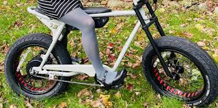 Super73 E-Bike Rocks With One Gear, All Muscle, More Fun