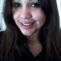 Damaris Arroyo's Instagram, Twitter & Facebook