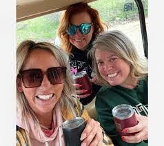 Carly Schell's Instagram, Twitter & Facebook