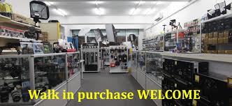 Anyone know where i can buy a second hand omeaga speedmaster pro. Used Corner