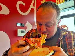 New York Pizza, Chicago Inspiration, Goshen Flair: The Fold Opens This  Spring