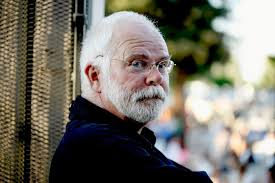 It is with sadness that we announce the death of Liz Farrow last Sunday  morning. She was a long-term and much-loved choir member singing alto for a  long while until ill health