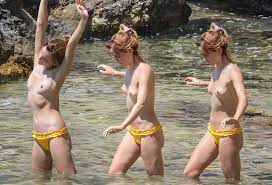 Emma Watson Nude Beach Sexy Naked Leaked Paparazzi Photos - gotanynudes.com