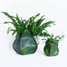 Painting, felt, shells, everything is good to bring joy to the terracotta and share a good time with your family. Pot Ou Cache Pot 100 Recycle Jardipo Vert