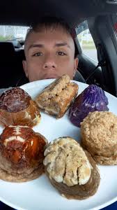 ʟɪꜰᴇ'ꜱ ᴀ ʙᴀᴀᴛᴄʜ, ʟʟᴄ