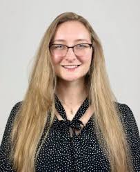 Cassandra Bartlett's Instagram, Twitter & Facebook