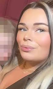 Skye Edge, Sheffield: Hannah Smith