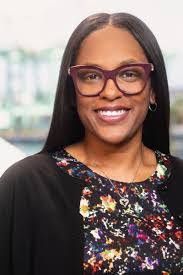 Paul Manginelli's Instagram, Twitter & Facebook