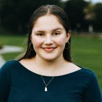 Julie Tarter's Instagram, Twitter & Facebook