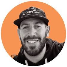 Christopher Piscitelli's Instagram, Twitter & Facebook