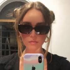 Carol Galvan (@CarolYamel)