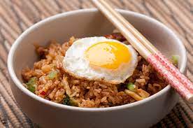 Salah satu masakan korea yang banyak diminati yaitu nasi goreng kimchi bokkeumbap. Kimchi Fried Rice Kimchi Bokkeumbap Recipe Herbivoracious Vegetarian Recipe Blog Easy Vegetarian Recipes Vegetarian Cookbook Kosher Recipes Meatless Recipes