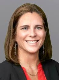 Erin Weinberg's Instagram, Twitter & Facebook