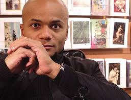 Why Solo Theatre is Like a First Date: An Interview with Omar Sangare