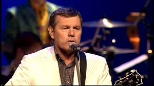 песня поговори со мною мама о чем нибудь поговори 12 Rasstansya S Nej Mirovaya Muzyka Pesni Muzyka