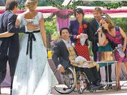 Trois couples, 6 amis pour la vie. Tf1 Studio