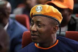 On 3 august, 2019 sowore was arrested by the nigerian state security service (sss). Nigerian Authorities Arrest Severely Beat Journalist And Opposition Leader Omoyele Sowore News24