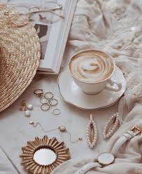 Pin On Flatlay Give Me Gold