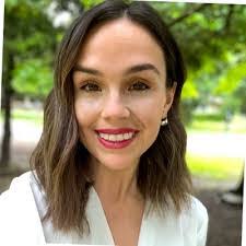 Aria Greene's Instagram, Twitter & Facebook