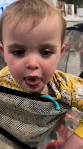 Jeanette is a bubble blubbling baby. #babybubbles #messybaby #droolykid