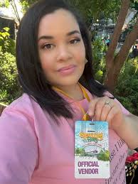 Elisha M Hunter (@ElishaMHunter)