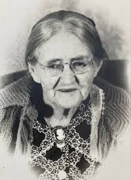 Susan Martha (Parks) Carr (abt.1848-1943)