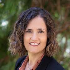 Sarah Tesner's Instagram, Twitter & Facebook