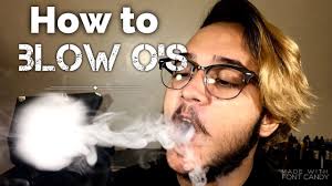 How to blow o's | vape tricks hey guys, i'm back with another vape trick tutorial, for this video i will be showing you how i prefer to do a dragon exhale. Cool Vape Tricks To Impress Your Friends