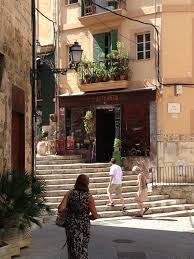 Die Treppe Vor Dem Cafe L Antiquari In Palma De Mallorca Palma De Mallorca Mallorca Cafe