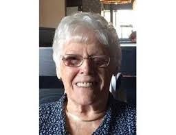 Reba Bryant's Instagram, Twitter & Facebook