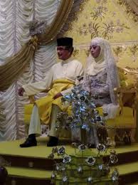 We did not find results for: Warisan Raja Permaisuri Melayu Istiadat Pernikahan Perkahwinan Diraja Dytm Raja Muda Perak Yam Raja Puan Mahkota Perak