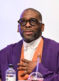 How many times has Pastor Jamal Bryant been married?