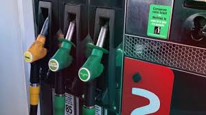 In 1783, ross poldark returns from the american wars to his native cornwall to right wrongs and reunite with the love of his life. Le Diesel B7 Au Meme Prix Que Le Sp95 E10 Leblogauto Com