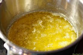 Ghi Ghee Indien Ou Beurre Clarifie A Parfumer Selon Vos Envies Rose Cook Cuisine Et Boissons Alimentation Beurre Clarifie