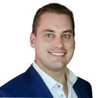 Ryan Rising's Instagram, Twitter & Facebook