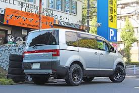 デリカd5 タイヤホイール装着画像 デリカd5 デリカd5 カスタム デリカ カスタム