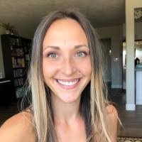 Vicky Vickers's Instagram, Twitter & Facebook