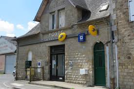 My experience was limited to drinks before dinner and the service was great as was the yesteryear atmosphere. Maisons De Services Au Public Prefecture Et Caf A La Rencontre Des Usagers A Sens De Bretagne Et Antrain La Chronique Republicaine