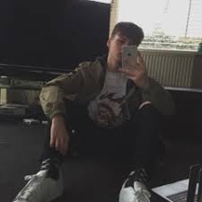 Stream Nathan Usher music