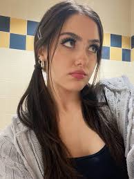 Haley Knutson (haley_knutson)