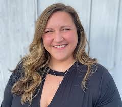 Jordan Haire's Instagram, Twitter & Facebook