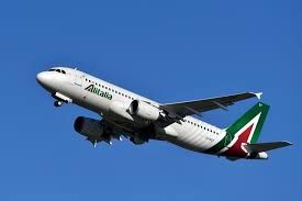 Voir l'article pour les vacances scolaires de fin d'année et de février 2022, la compagnie transavia france a décidé de maintenir ses liaisons vers la corse depuis nantes et montpellier. Alitalia Va Accelerer La Reprise De Ses Vols La Presse