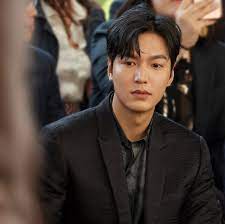 Once trained, lee landed small roles in several television dramas. Lee Minho ì´ë¯¼í¸ Facebook