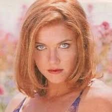 Shawn Batten على X: "1st🥇Skating Inflatable Cows! LILY Lukather (purple)  and ELLA Reitz (pink) https://t.co/JPYazPp8vs via @YouTube"