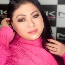 Jennifer Oda's Instagram, Twitter & Facebook